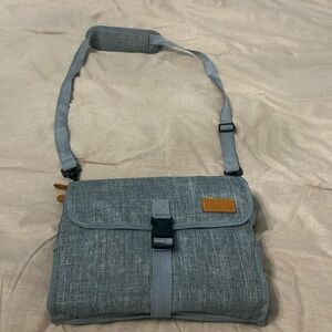 Portable diaper bag/changing pad